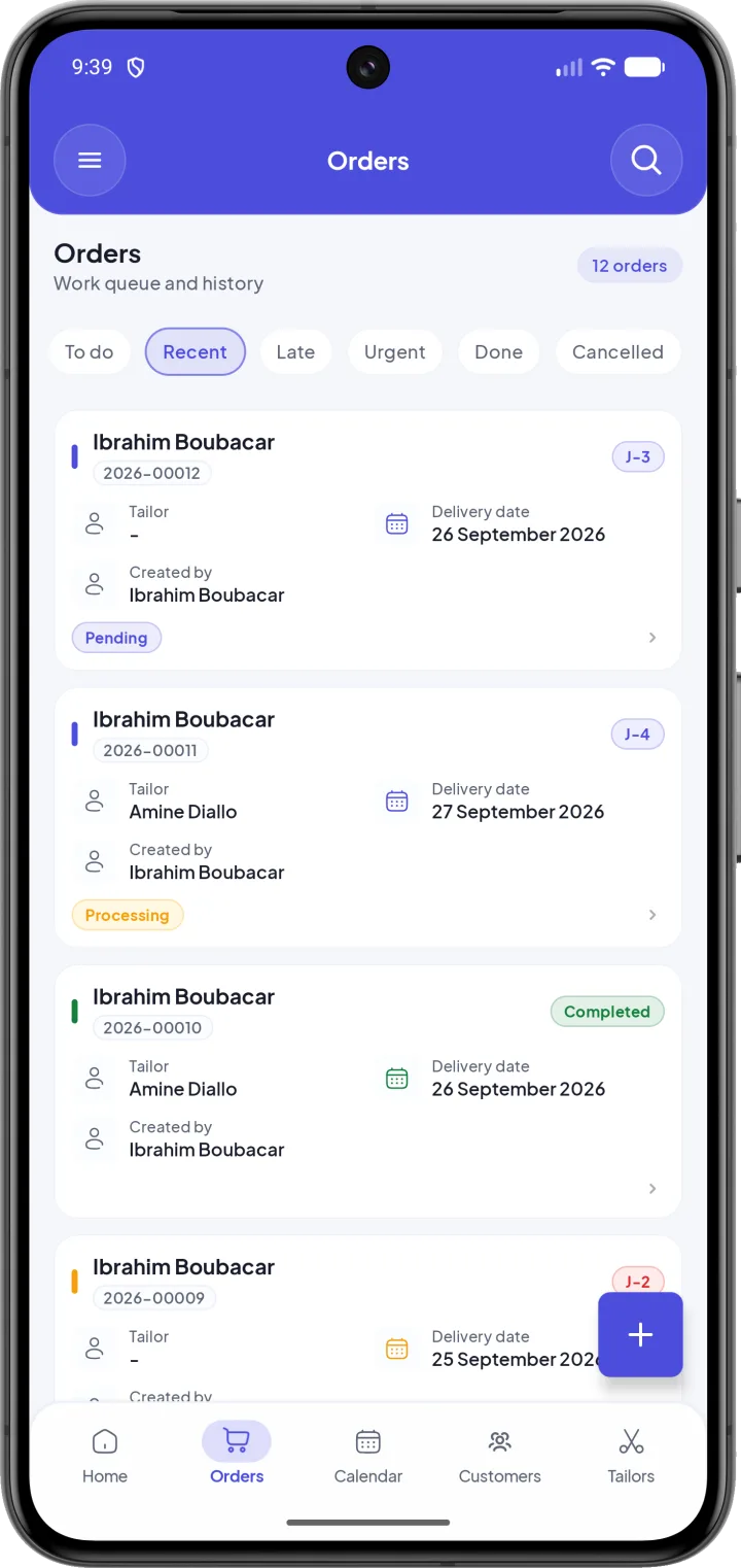 Liste des commandes de couture avec leur statut et leur date de livraison